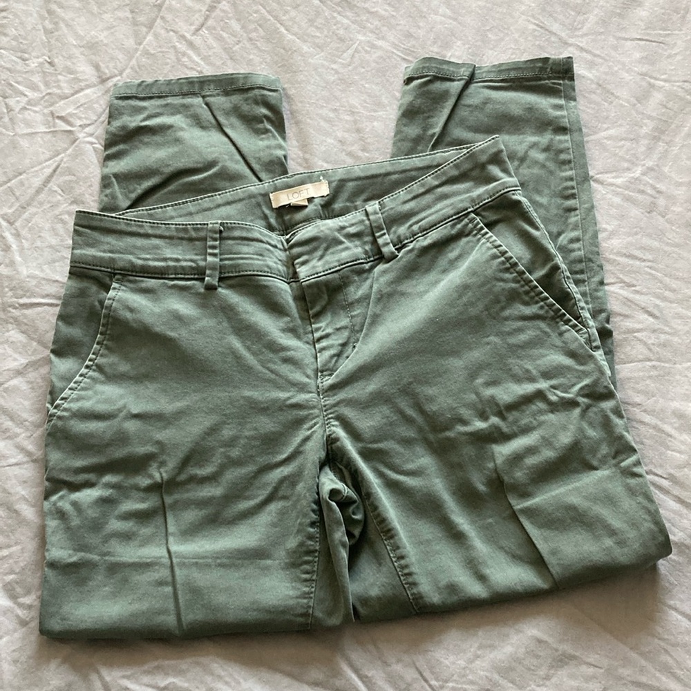 Loft olive green capri pants